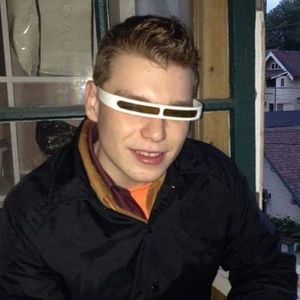 Meet your Posher, Kenton